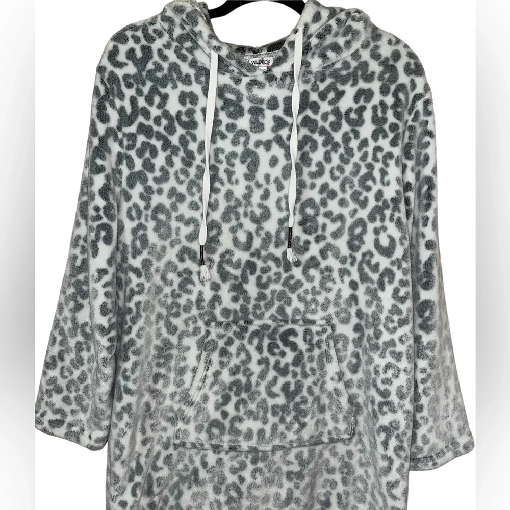 Wildfox Leopard Print Hooded Lounger - Picture 2 of 3